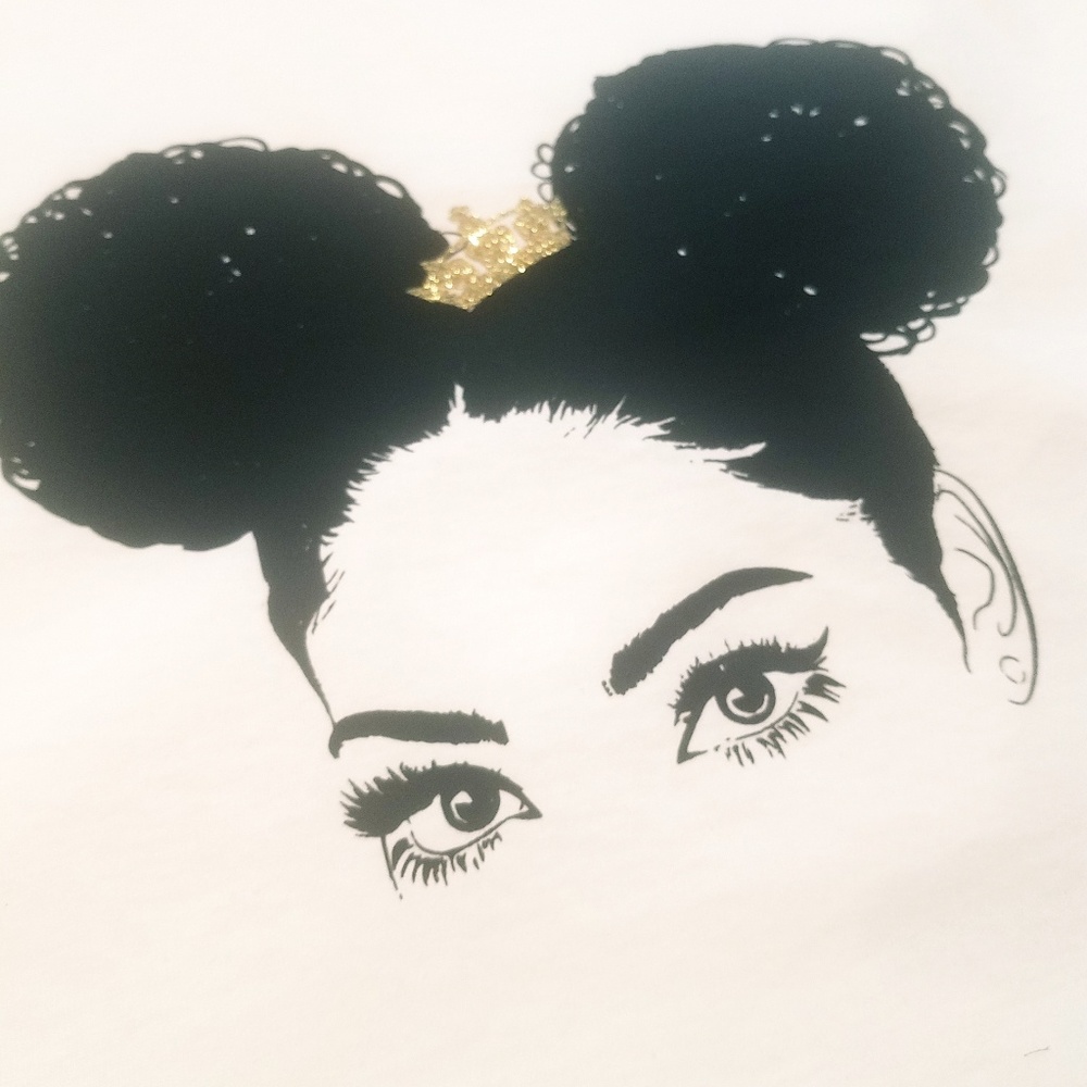 Afro Puff Queen tee!